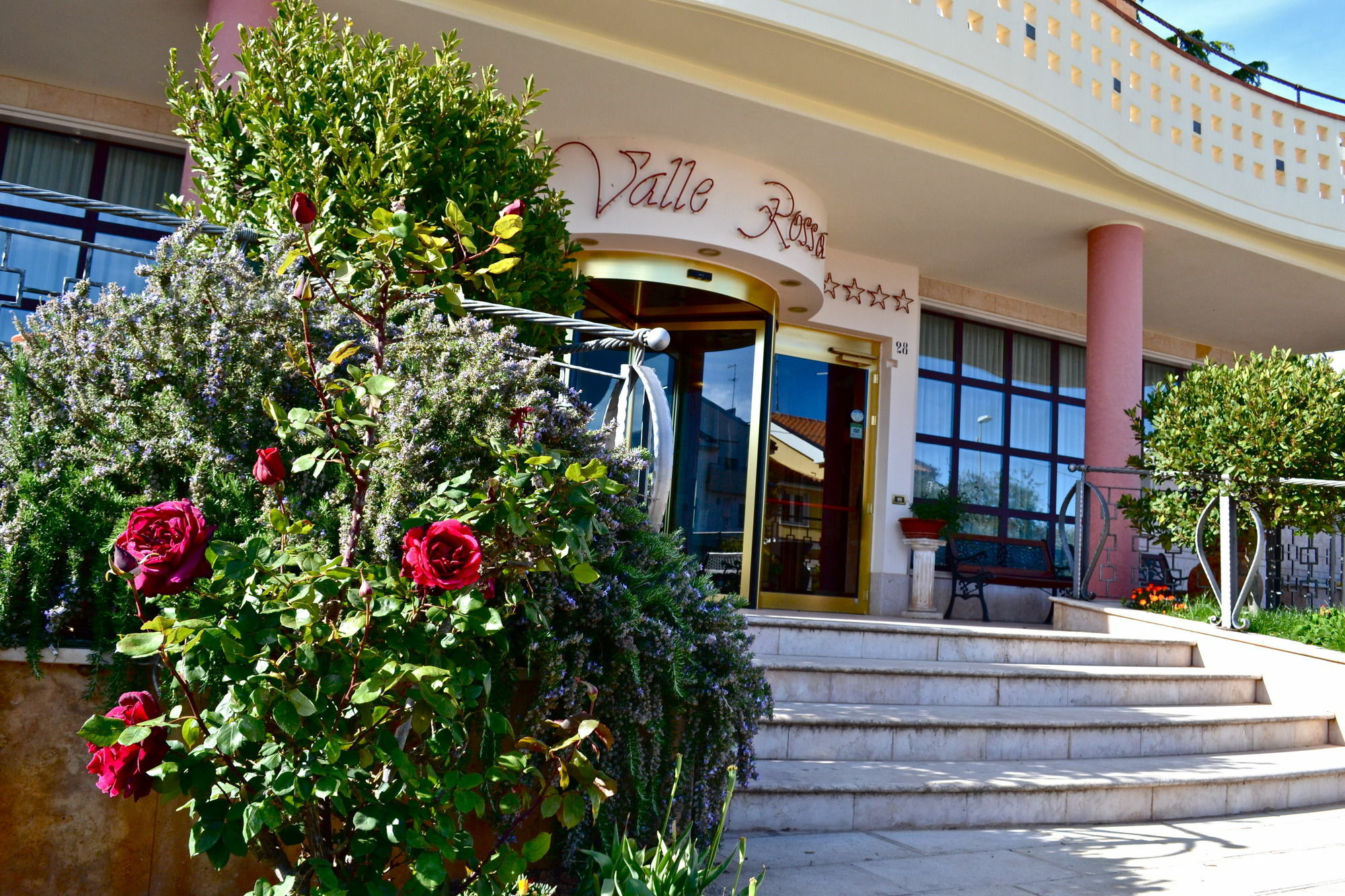 Hotel Valle Rossa Сан-Джованні-Ротондо Екстер'єр фото